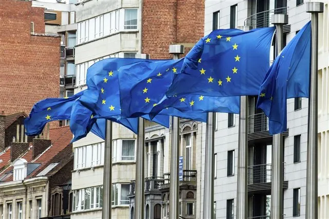 CNBC - Главы стран ЕС на саммите ограничатся призывом к мерам в отношении российских активов