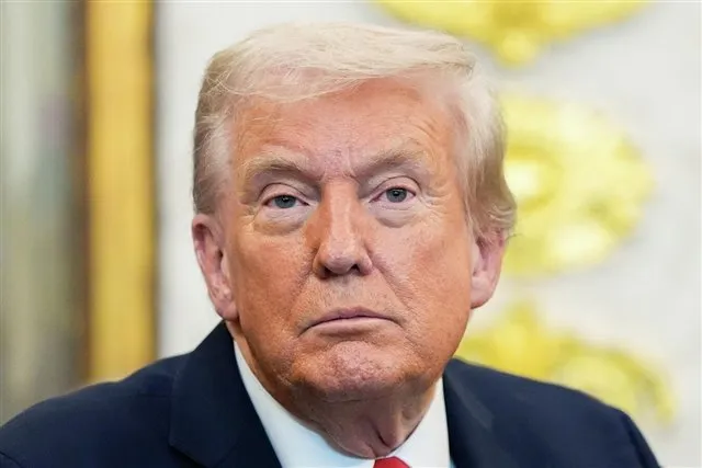 Трамп заявил о полной уверенности в достижении справедливого торгового соглашения с Си Цзиньпином.