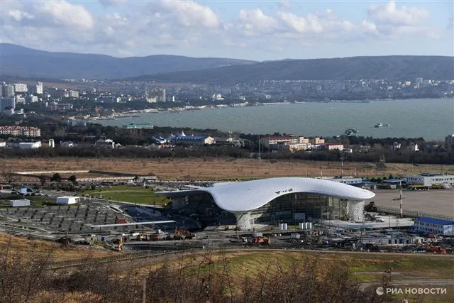 Росавиация гарантирует безопасность воздушных сообщений с аэропортом Геленджика