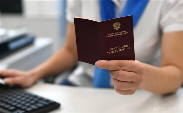 Доцент Балынин сообщил - с 1 октября пенсионные выплаты для экс-военных и силовиков существенно увеличатся