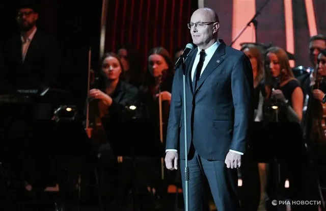 Чернышенко - Российские педагоги формируют искренних патриотов Родины