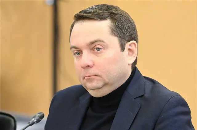 Глава Мурманской области ликвидировал два департамента в составе регионального правительства